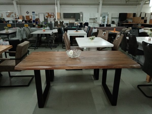 Esstisch INDIA 180x90cm - Akazienholz massiv - Gestell schwarz